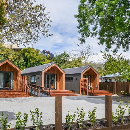 Walnut On Russell Villa Wanaka Bagian luar foto